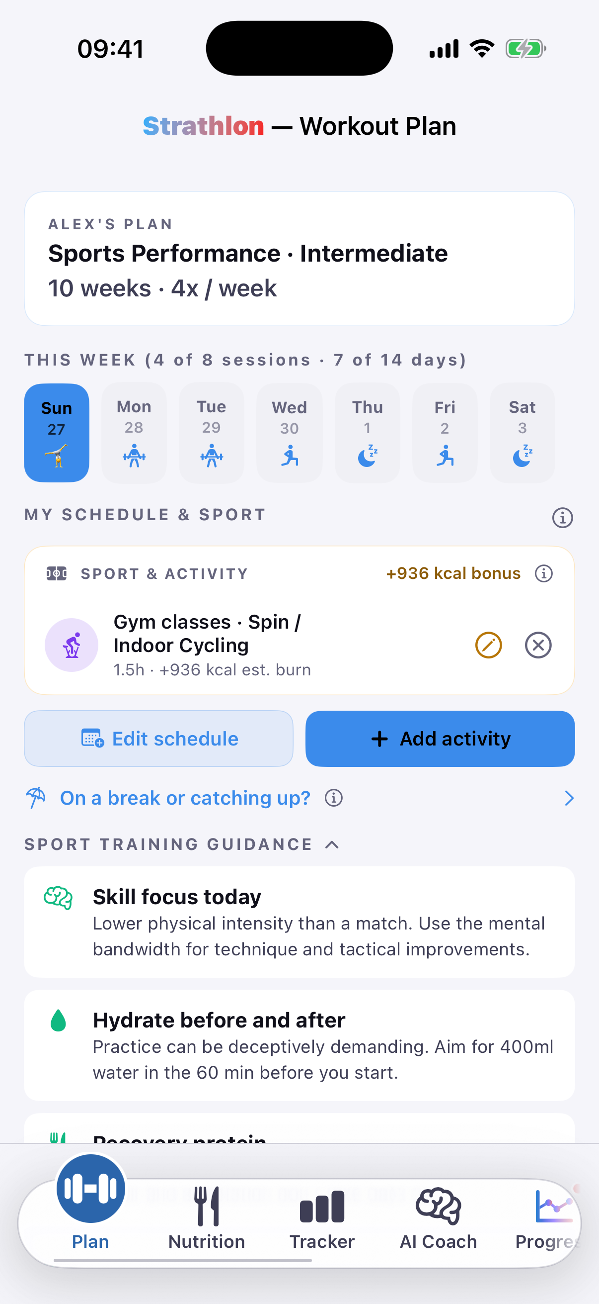 Strathlon's Plan tab showing a gym class scheduled in the week's training